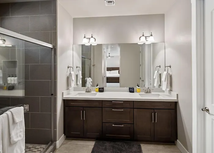 Pinnacle Pines Forest Views Modern With Ev Charger Direct Trail Access