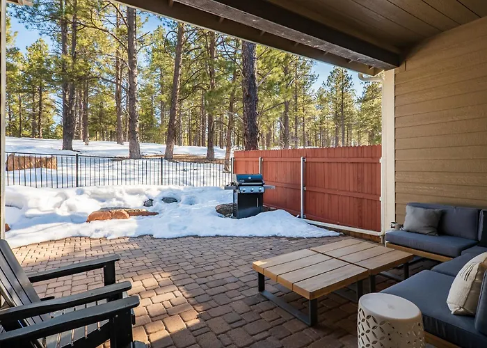 Pinnacle Pines Forest Views Modern With Ev Charger Direct Trail Access *